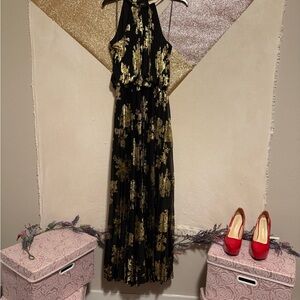 Elegant Black and Gold Women's Dress